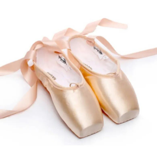 En Pointe Elegance Ballet Shoes
