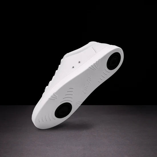 Fuego White Low-Top Dance Sneakers