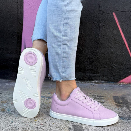 Fuego Lavender Low-Top Dance Sneakers