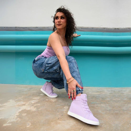 Fuego Lavender Wedge Dance Sneakers