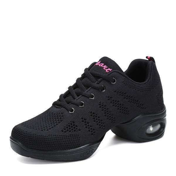 AirFlex jazz sneaker in black, side view