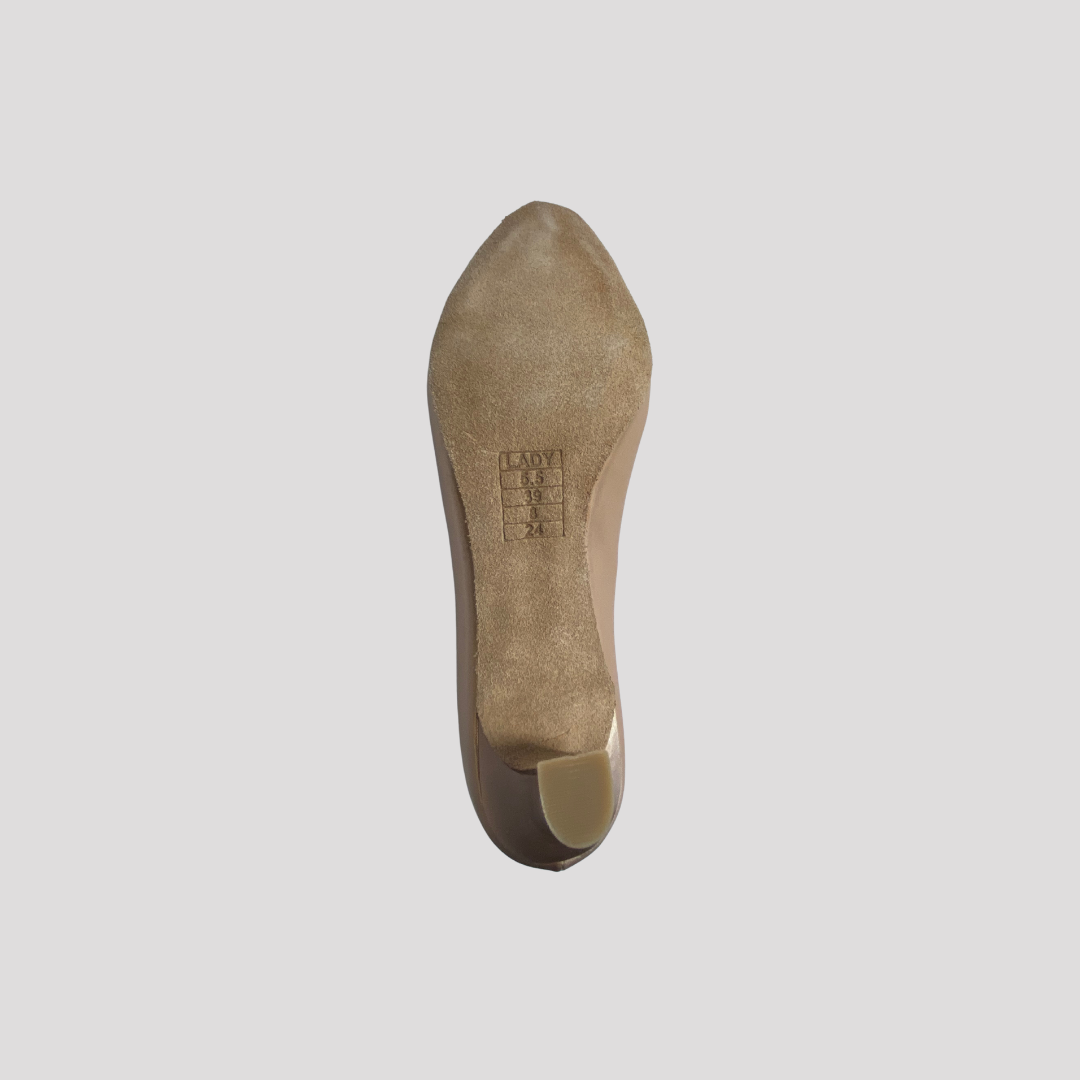 Real Dance | Suzanne