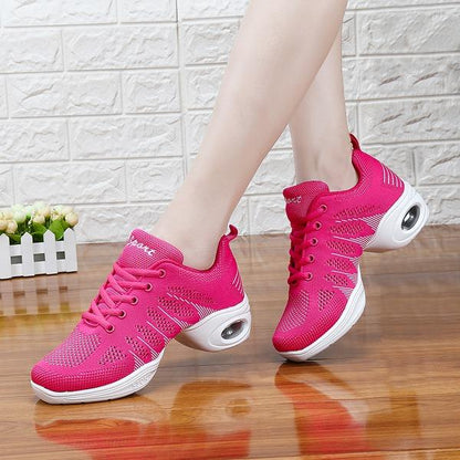 AirFlex jazz sneakers in Rose Red, worn view