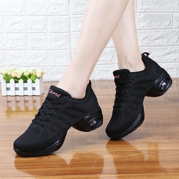 AirFlex jazz sneakers in black, pair view