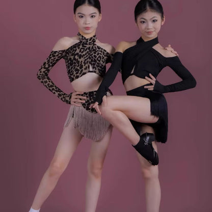 Wild Grace Junior Latin Set