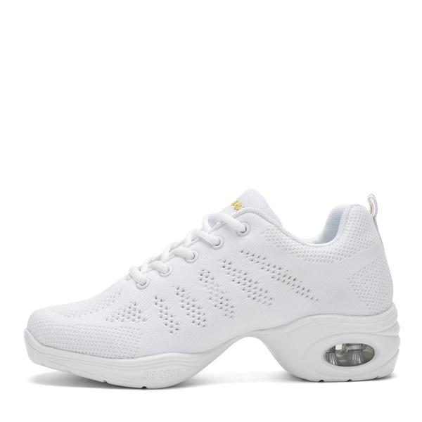 AirFlex jazz sneaker in white, profile detail