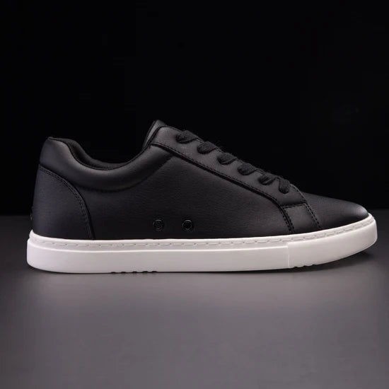 Fuego Black Low-Top Dance Sneakers
