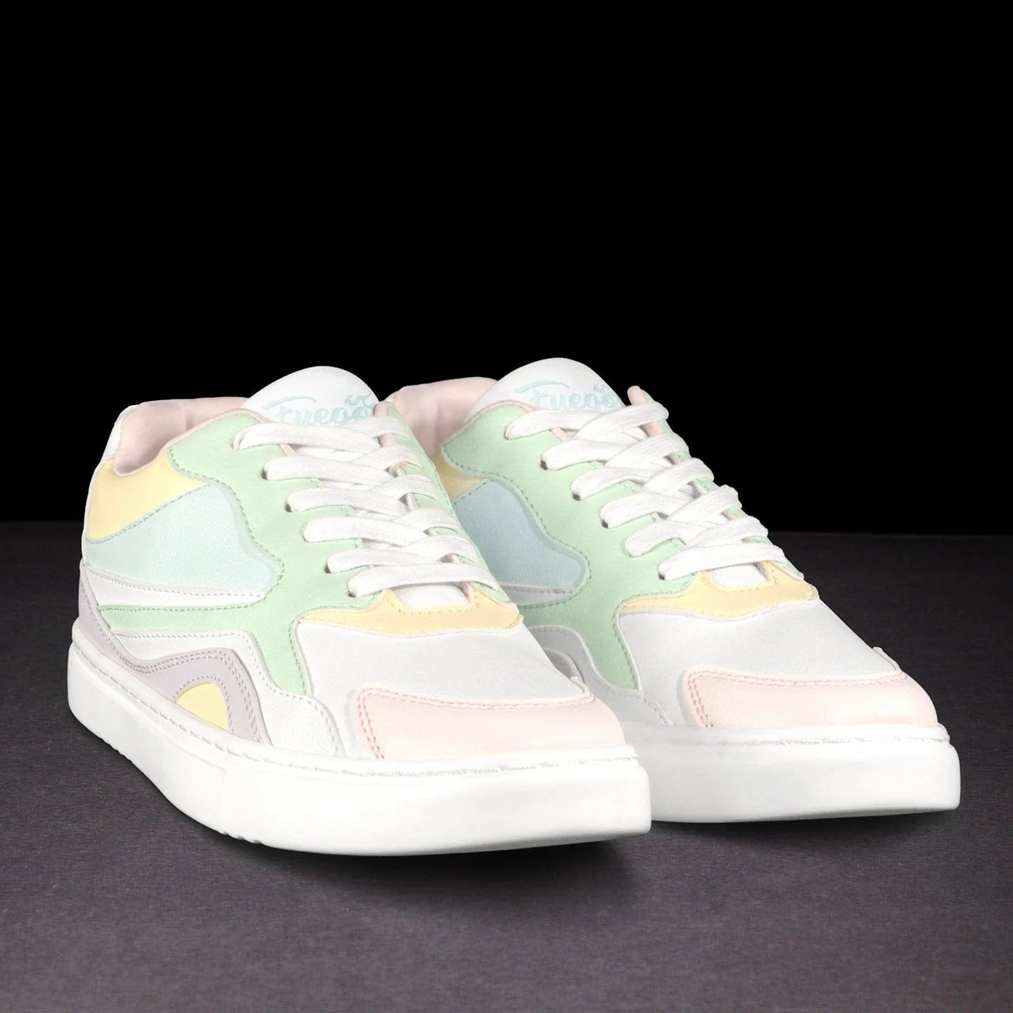 Fuego Pastel Low-Top Dance Sneakers