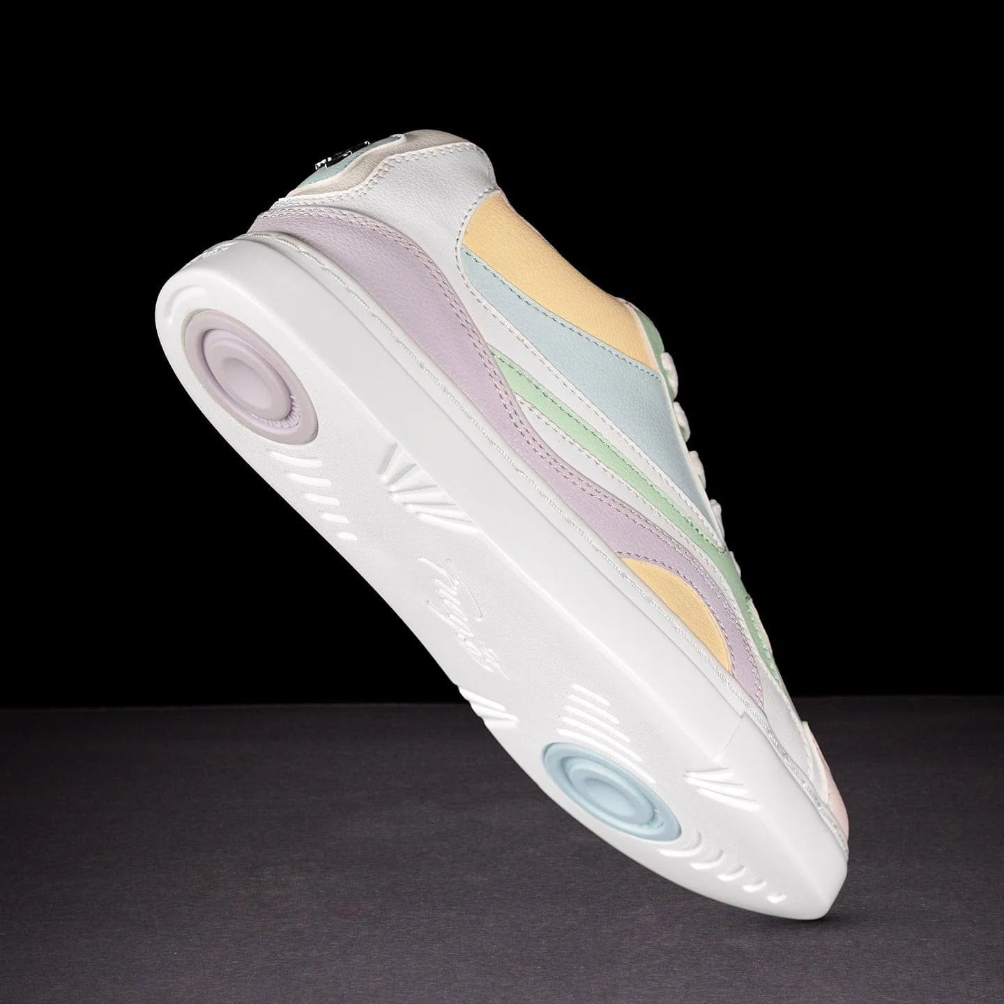 Fuego Pastel Low-Top Dance Sneakers